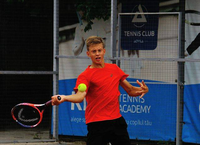 BMW Junior Cup 2018: Maxim Cazac, calificat în runda a doua