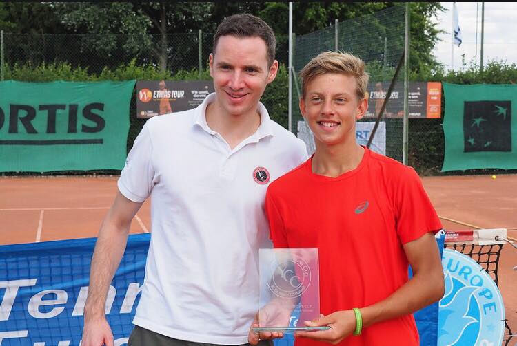 Maxim Cazac părăsește turneul ”Jugend Cup”