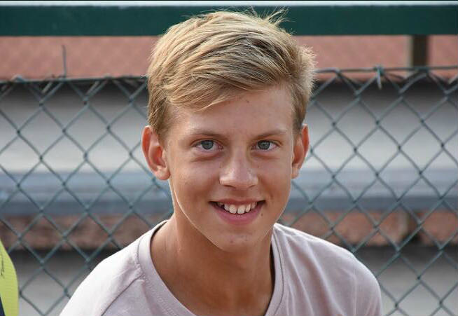 Maxim Cazac s-a calificat în runda a treia la turneul ”Jugend Cup”