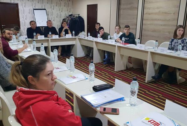 Cursul FTM pentru arbitrii de tenis. Prima zi